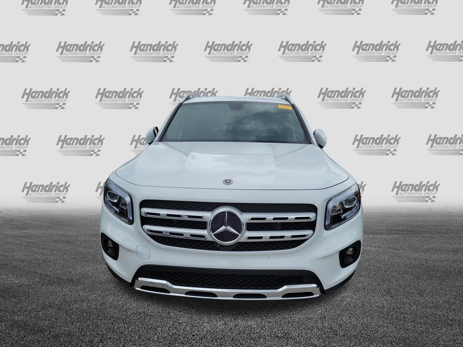 2020 Mercedes-Benz GLB 250 photo 3