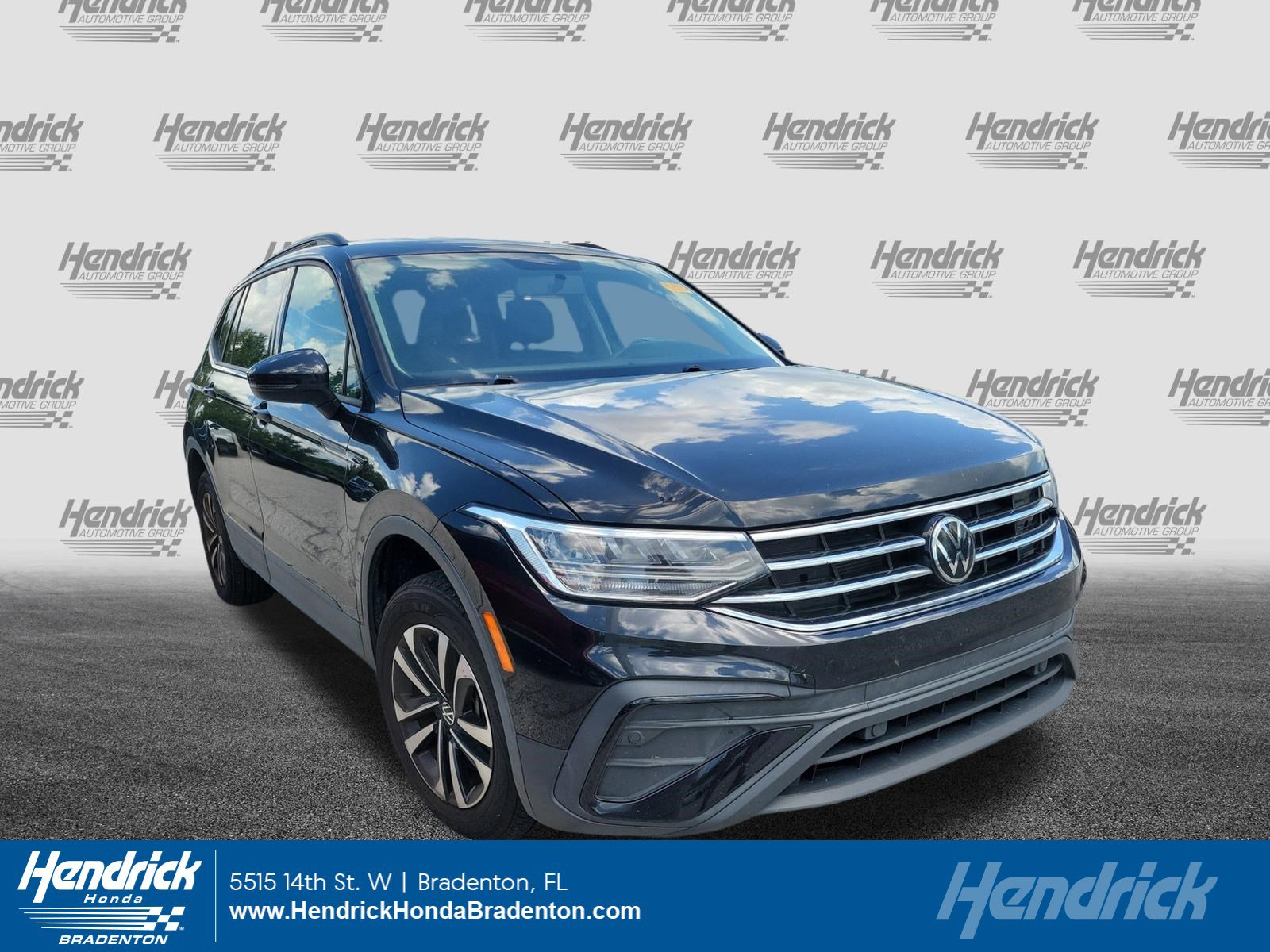 2022 Volkswagen Tiguan 2.0T S's photo