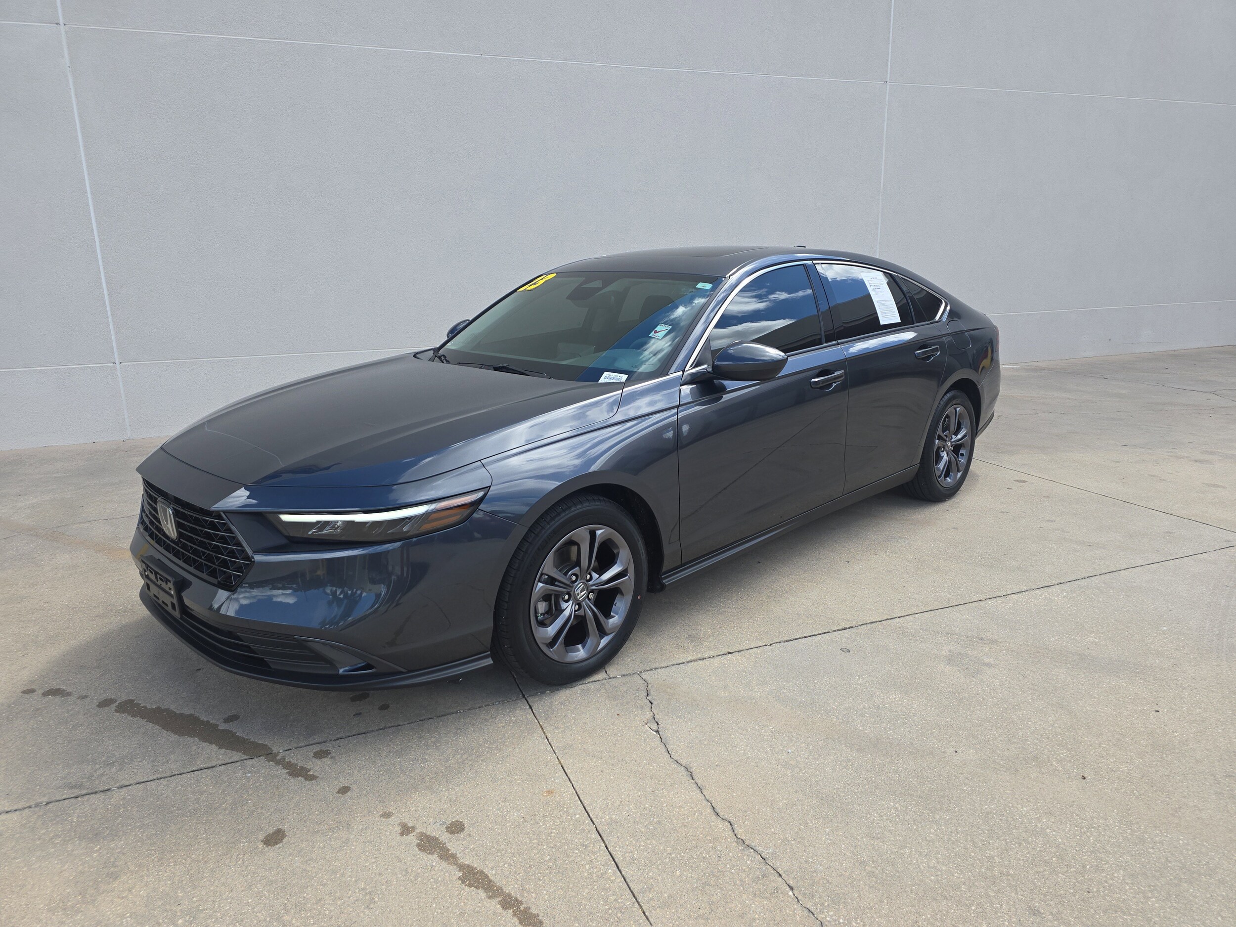 2023 Honda Accord EX photo 3