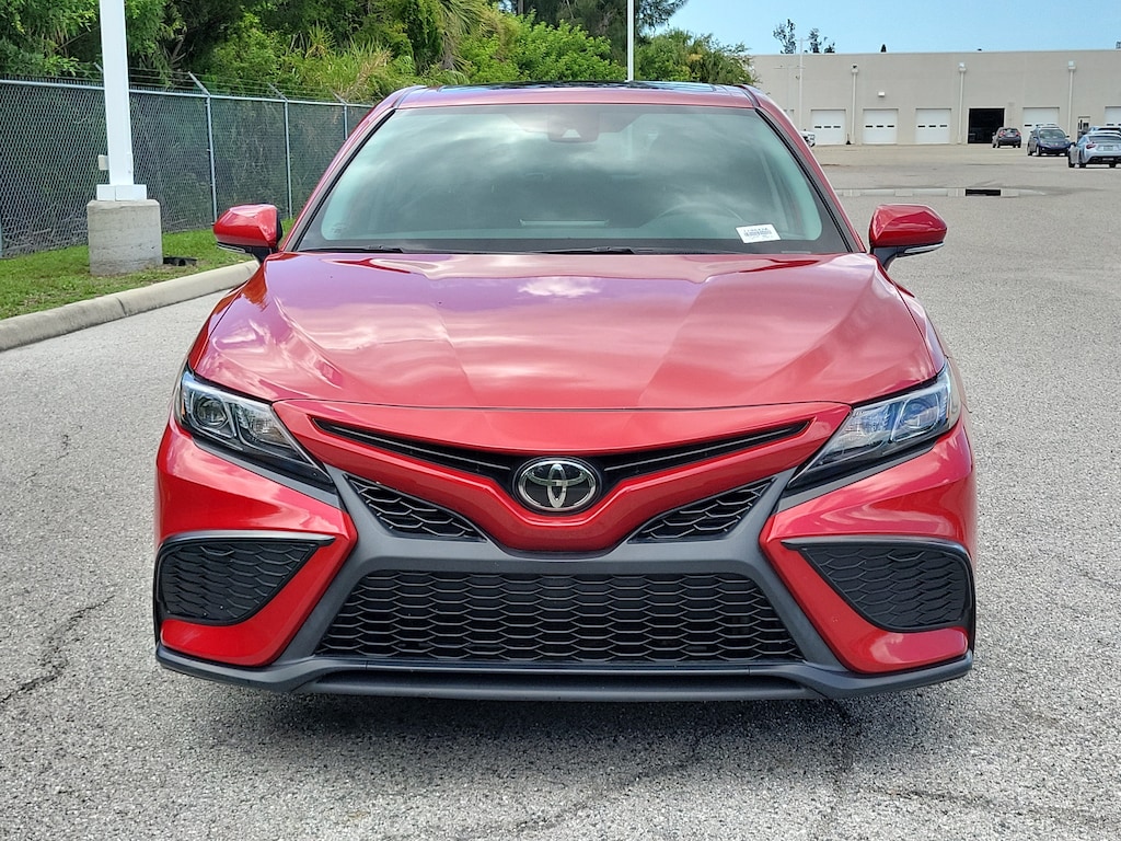 Used 2023 Toyota Camry SE Sedan