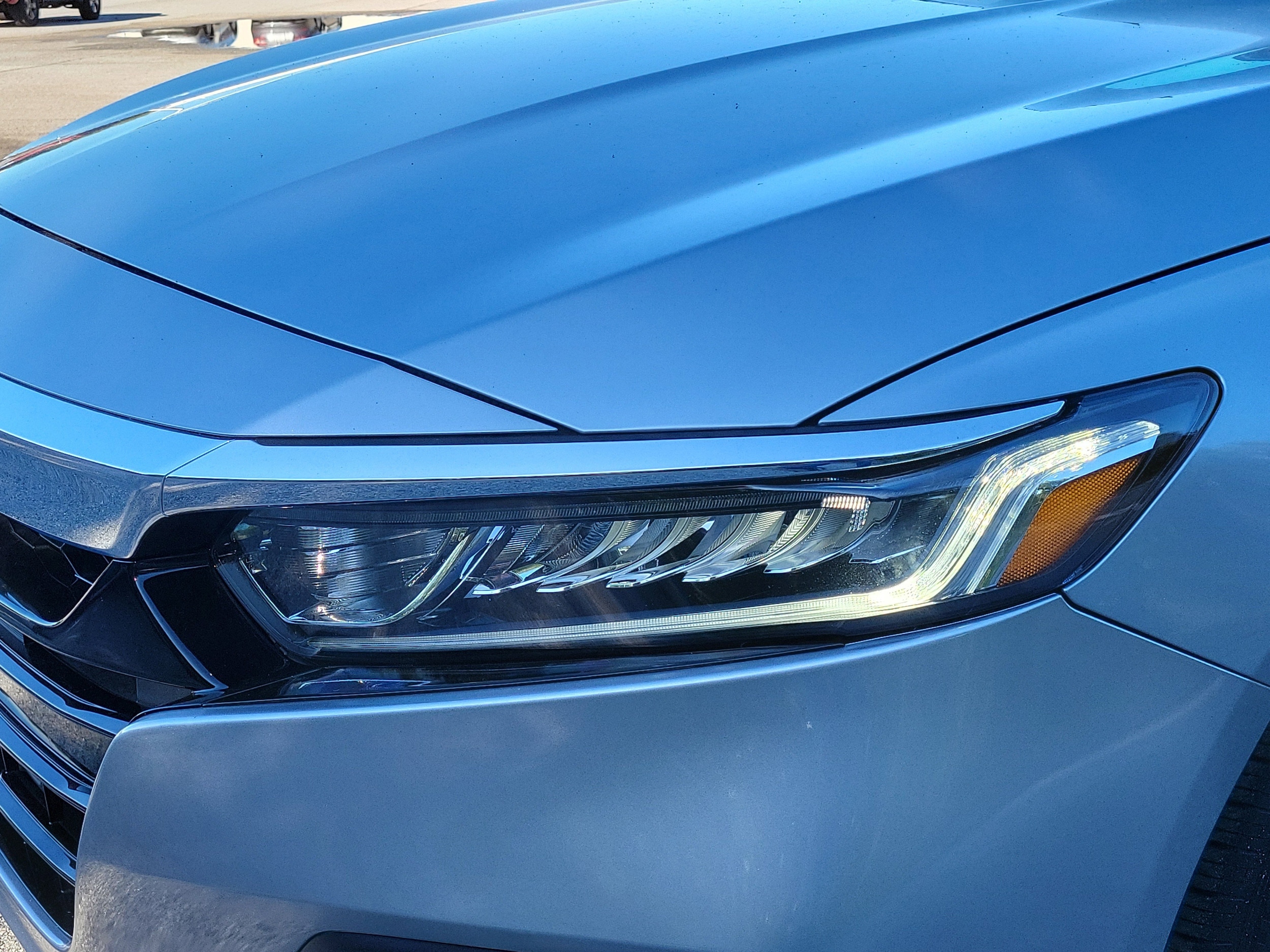 2020 Honda Accord LX 1.5T photo 5