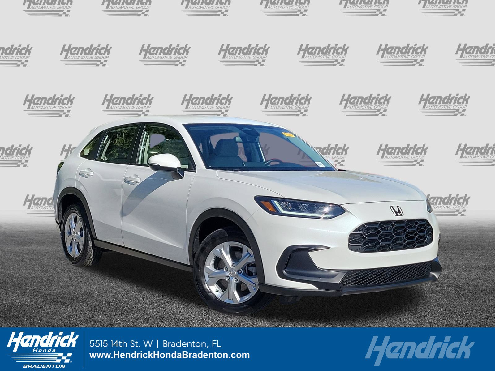 2025 Honda HR-V LX's photo