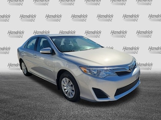 2014 Toyota Camry LE Sedan