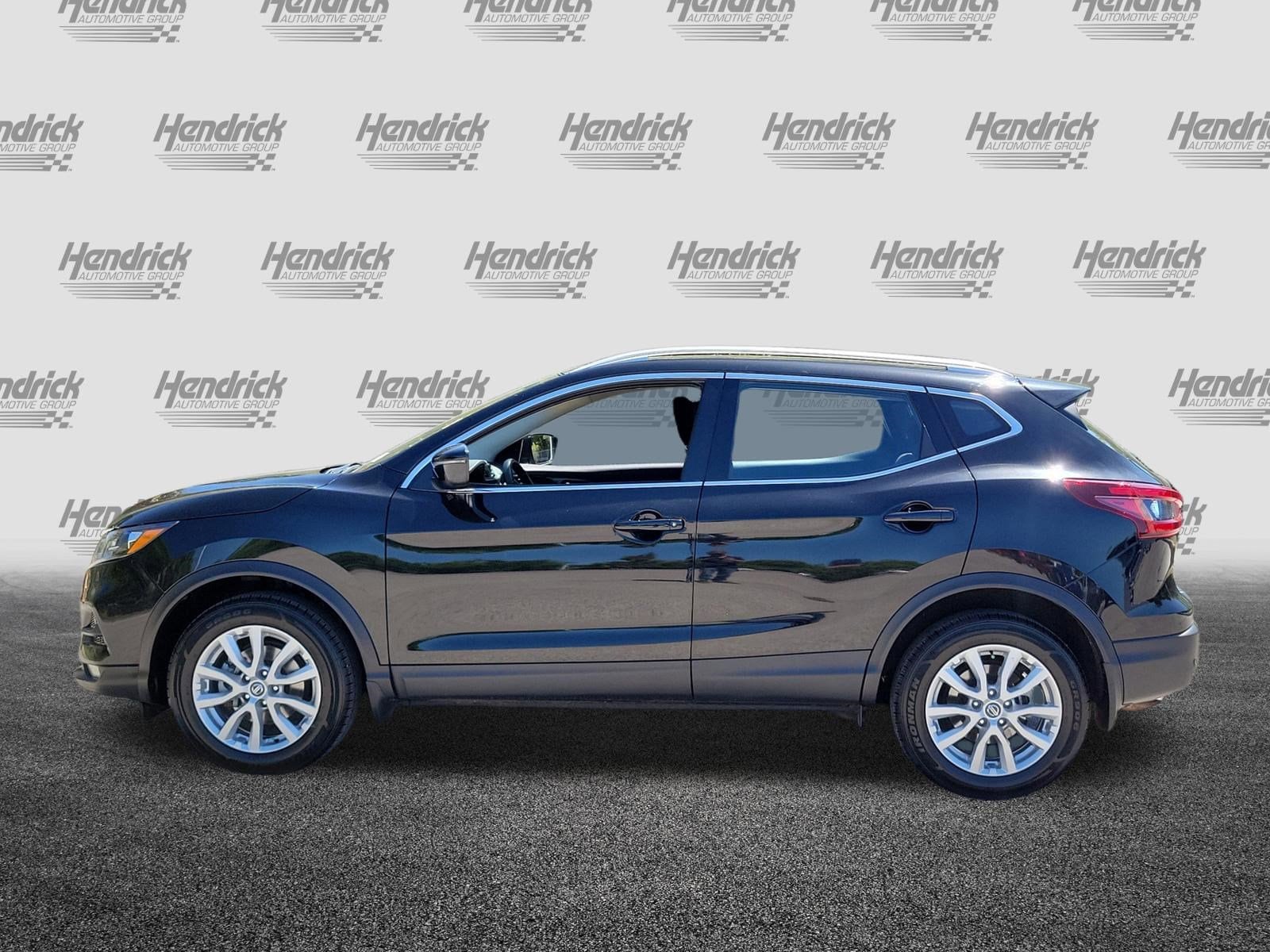 2022 Nissan Rogue Sport SV photo 6