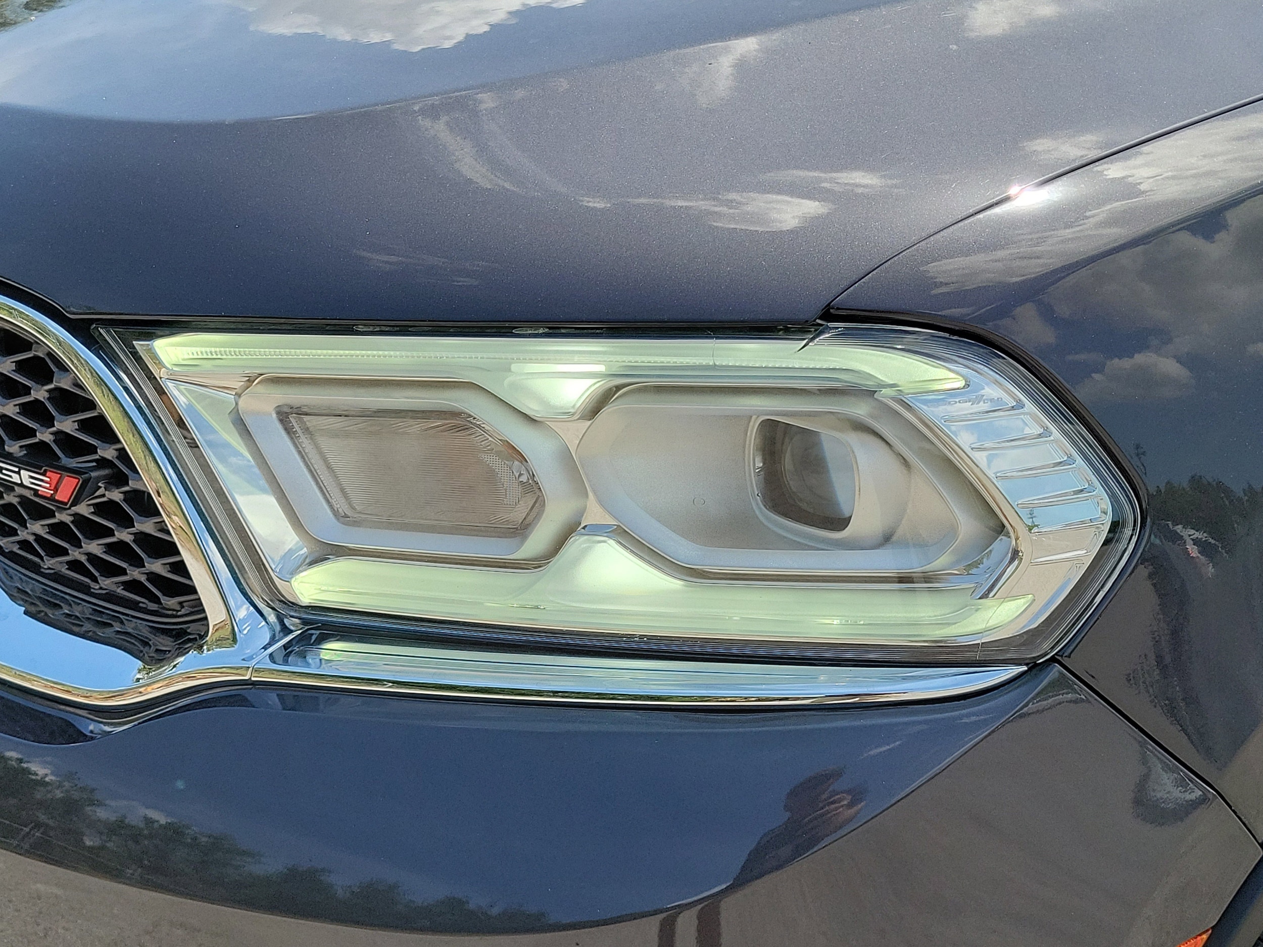 2024 Dodge Durango SXT photo 4