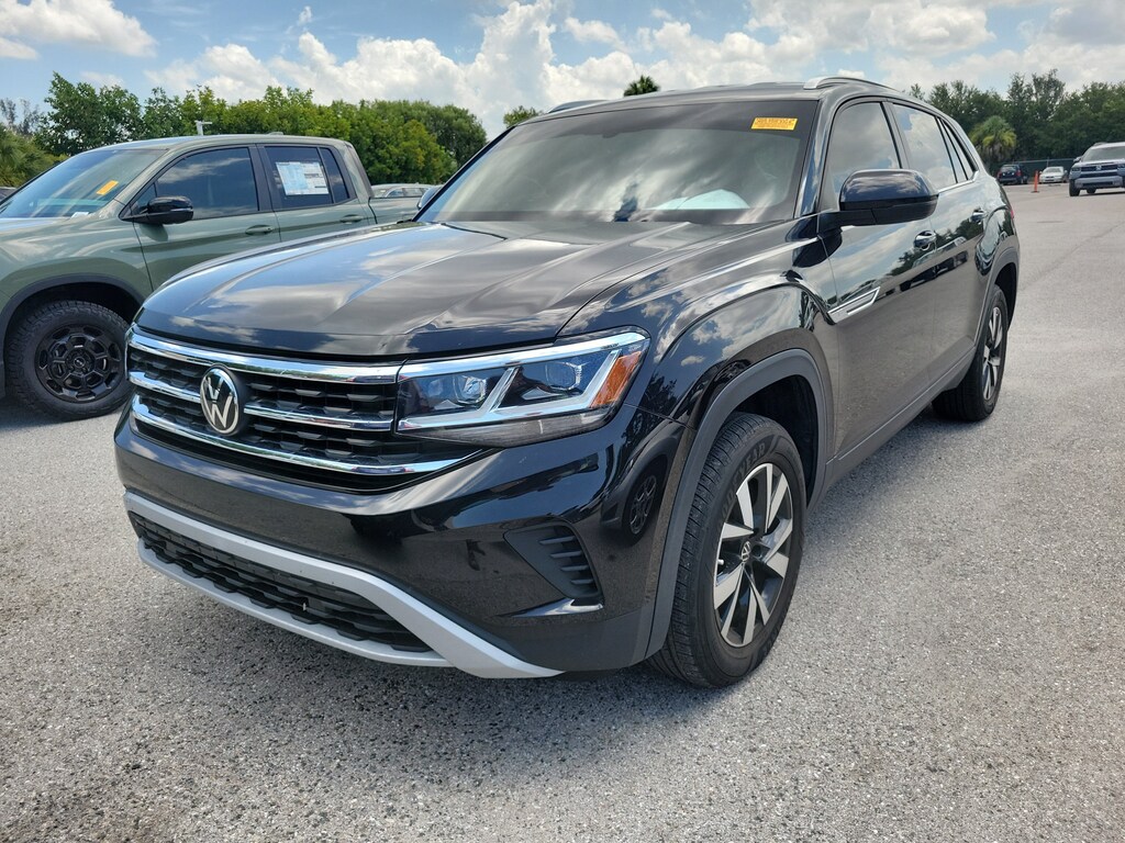 Used 2023 Volkswagen Atlas Cross Sport 2.0T SE SUV
