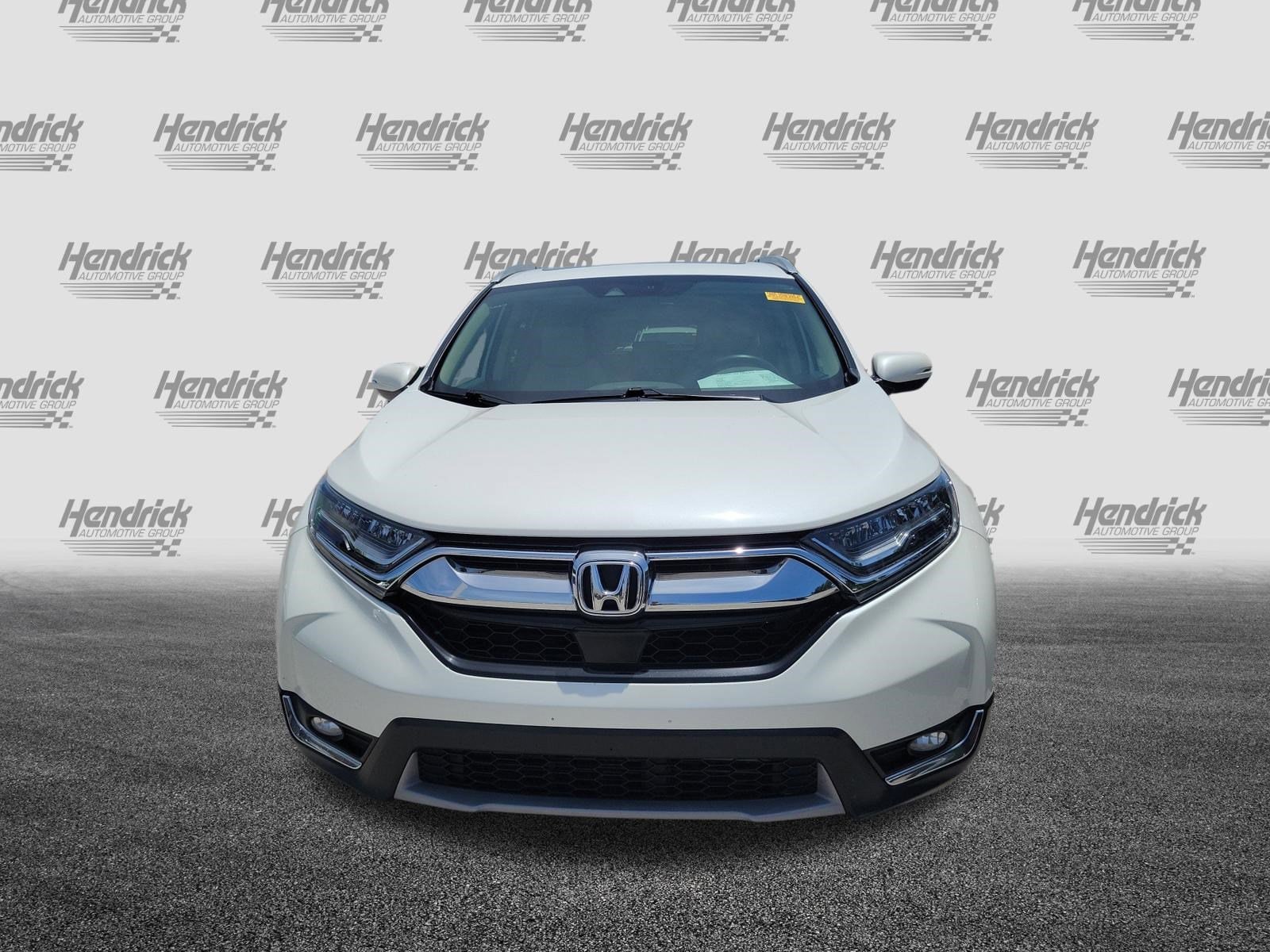 2017 Honda CR-V Touring AWD photo 3