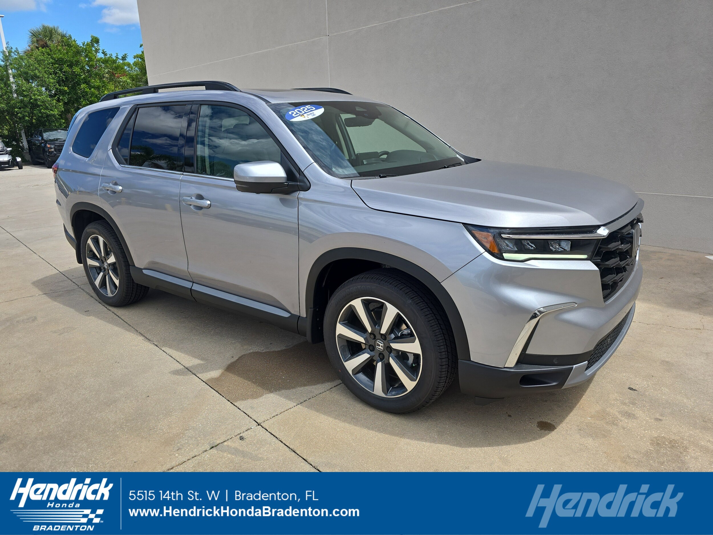 2025 Honda Pilot Elite