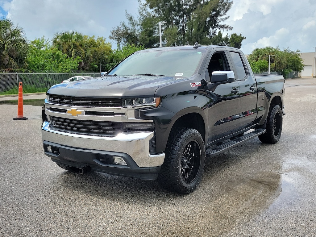 Used 2020 Chevrolet Silverado 1500 LT Truck Double Cab