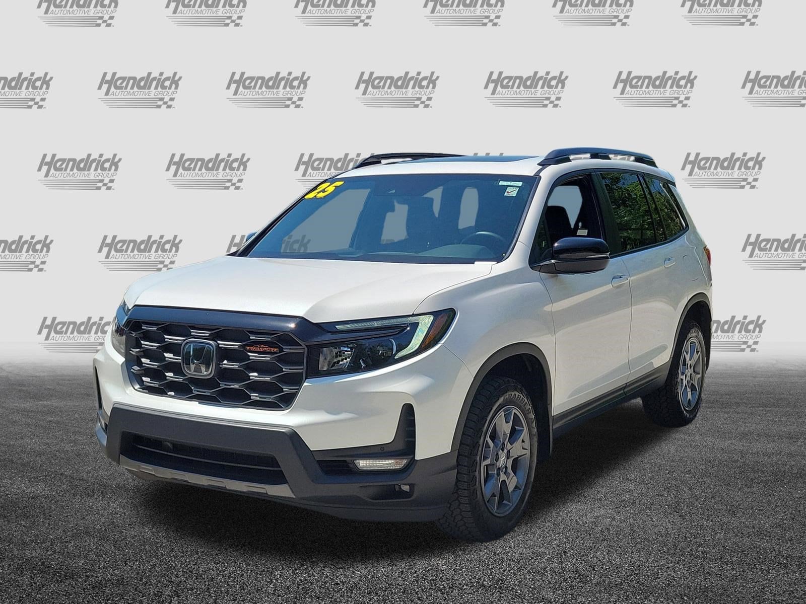 2025 Honda Passport TrailSport photo 4