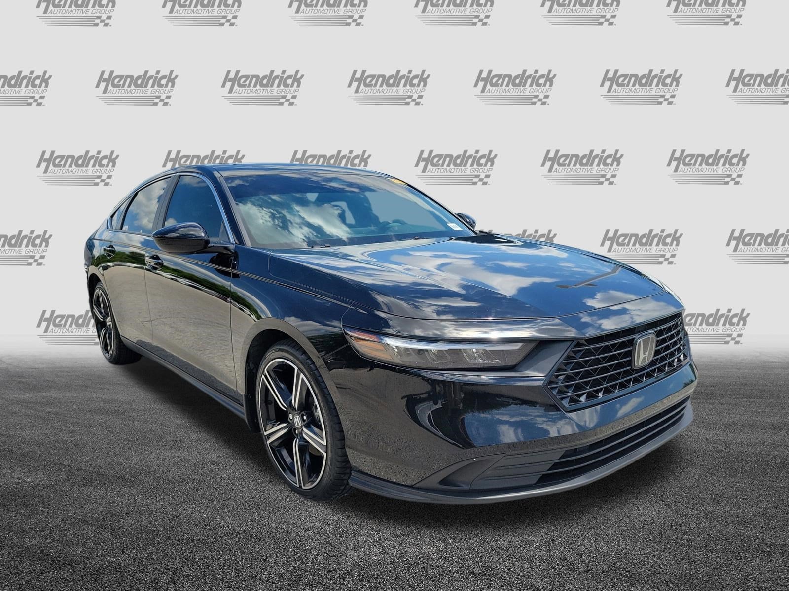 2024 Honda Accord Hybrid Sport photo 2
