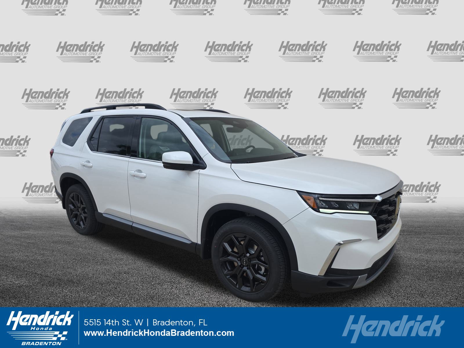 2025 Honda Pilot Touring's photo