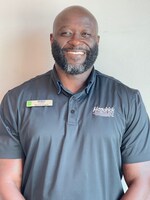Staff member Mike Knight from ID_6ced9d