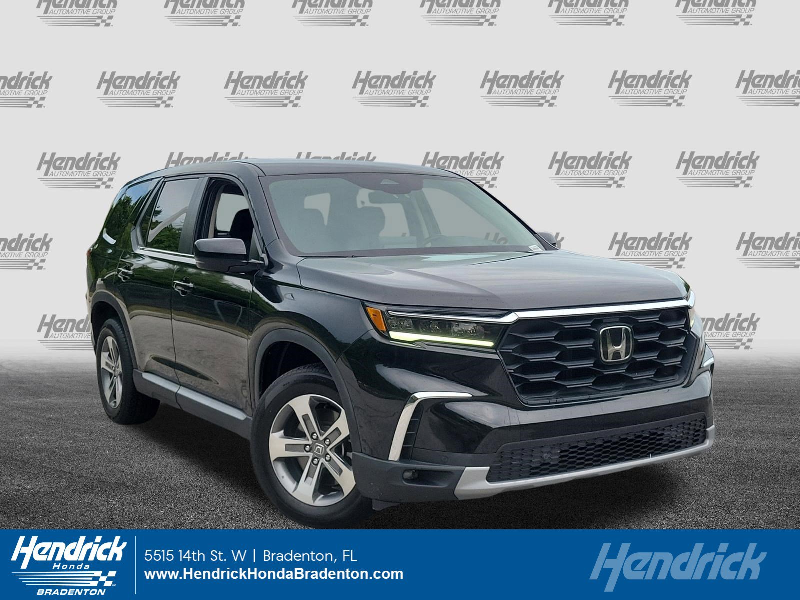 2023 Honda Pilot EX-L 8-Occupant AWD's photo
