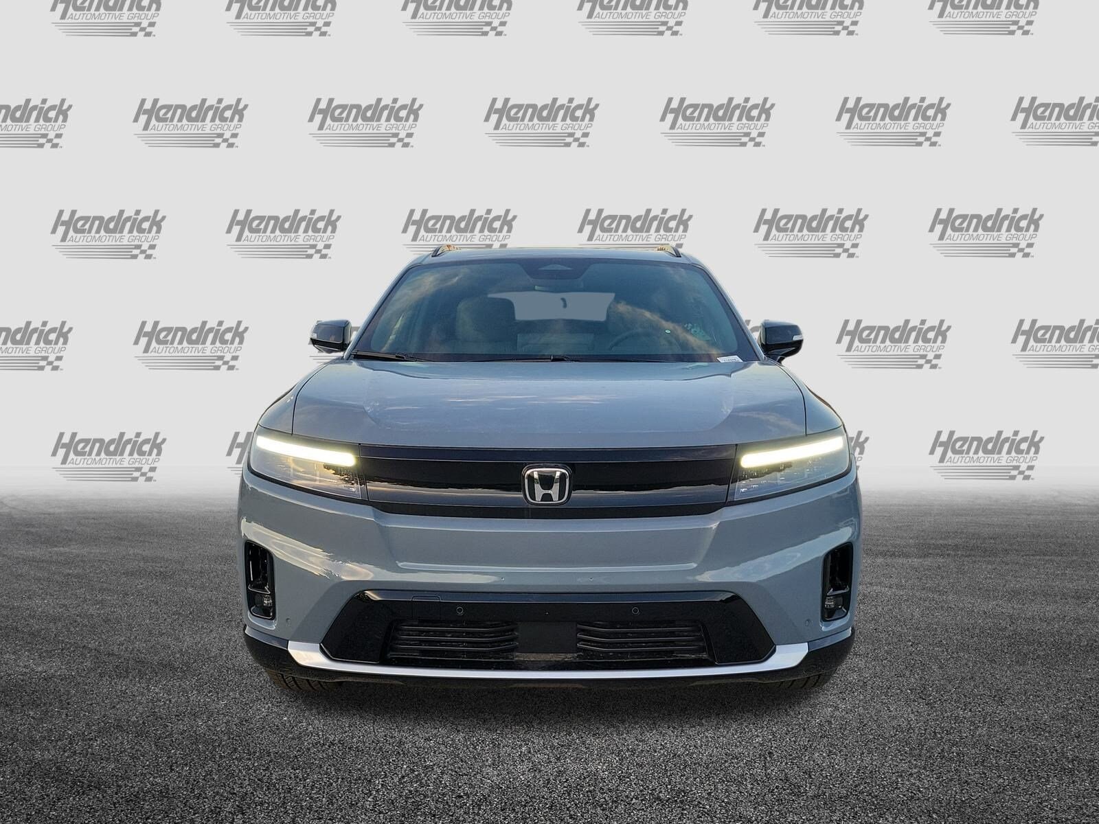 2026 Honda Prologue Touring photo 2