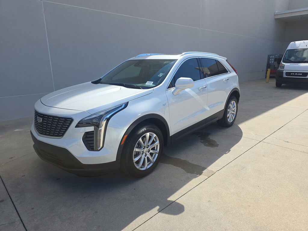 Used 2023 CADILLAC XT4 Luxury SUV