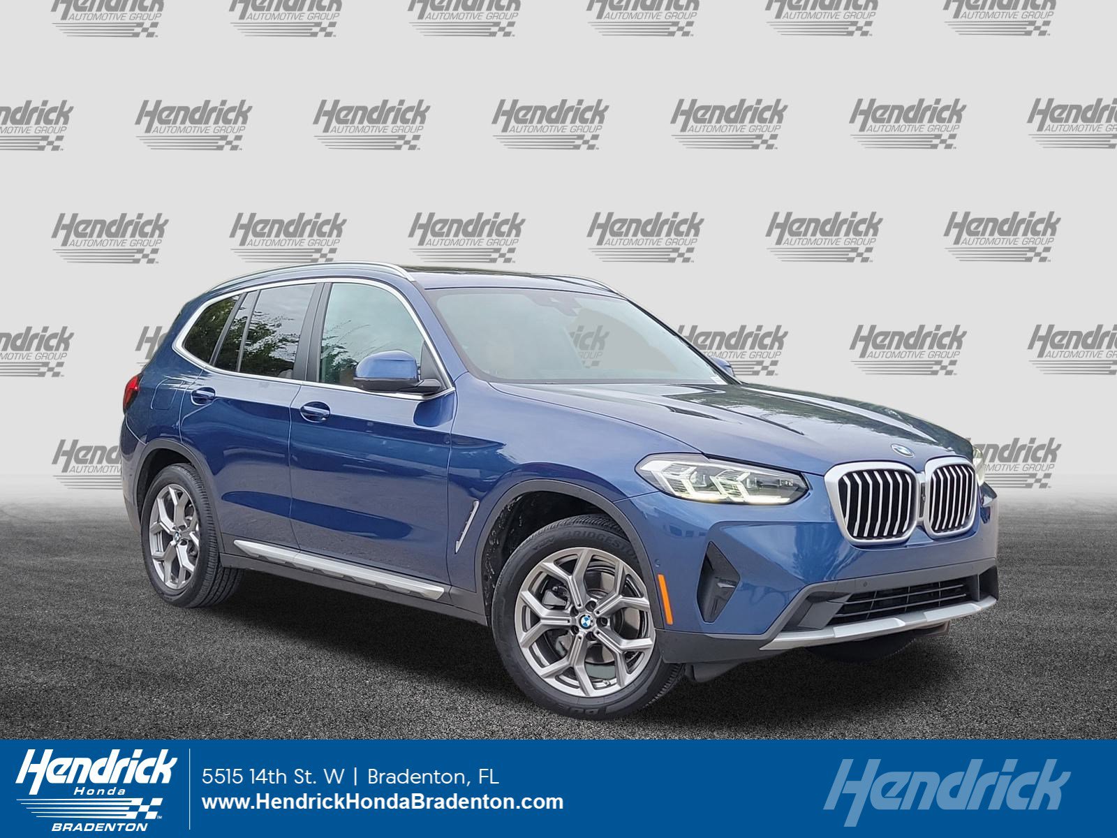 2023 BMW X3 30i's photo