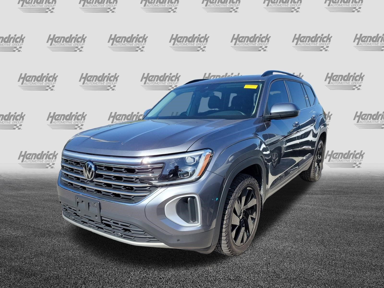 2024 Volkswagen Atlas 2.0T SE w/Technology photo 5