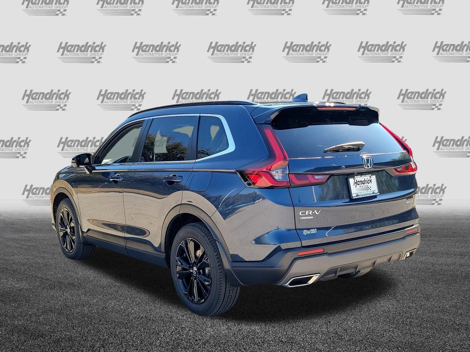 2024 Honda CR-V Hybrid Sport Touring photo 3