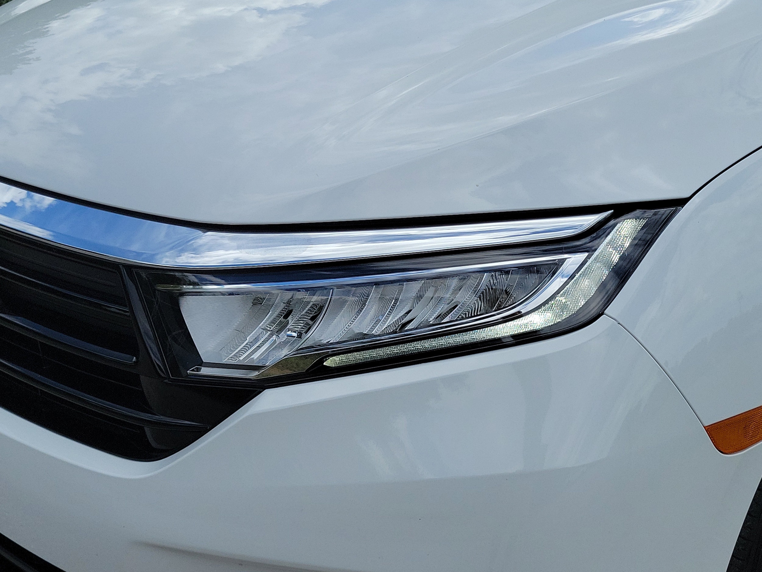 2023 Honda Odyssey Touring photo 5