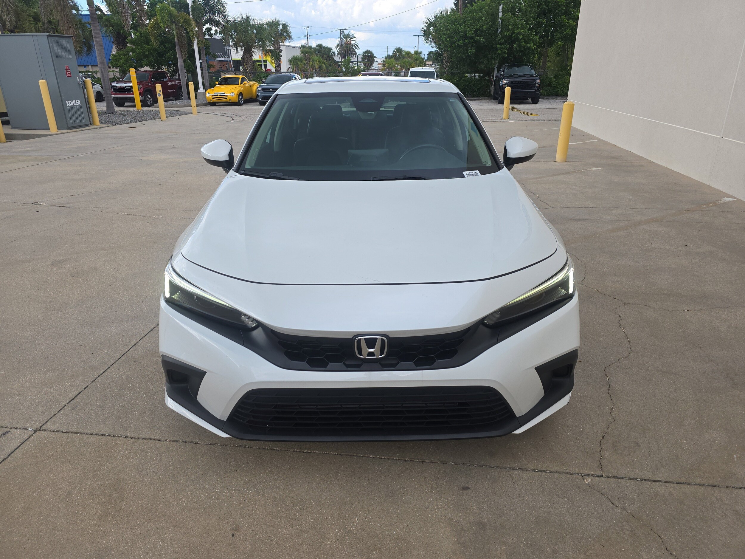 2023 Honda Civic EX-L photo 2