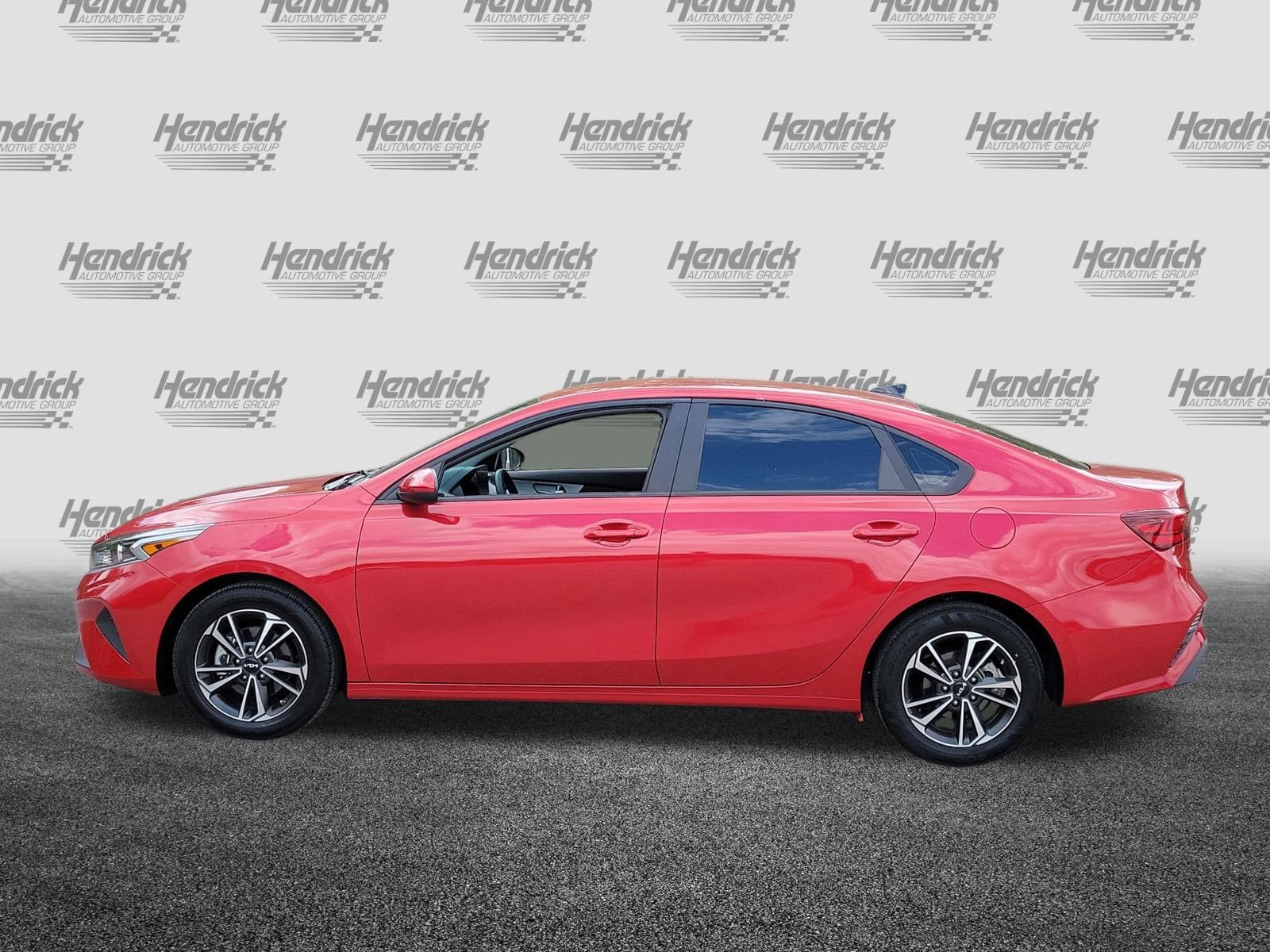 2024 Kia Forte LXS photo 6