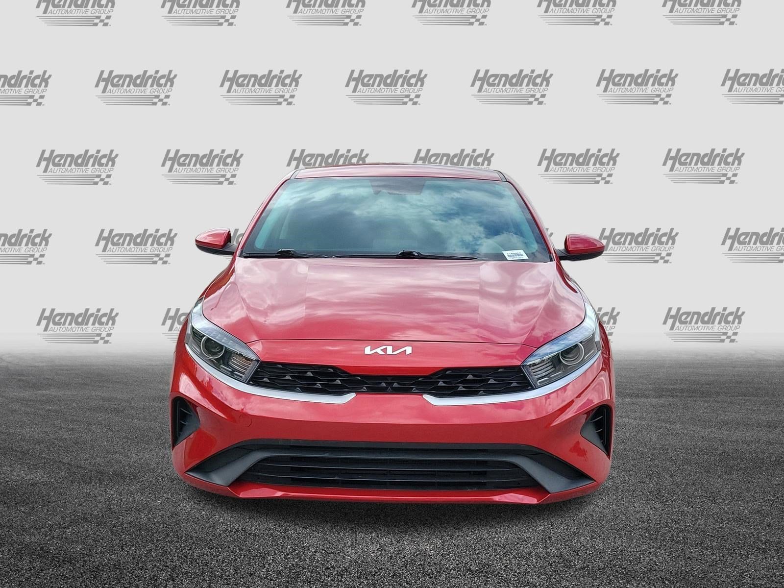 2024 Kia Forte LXS photo 2