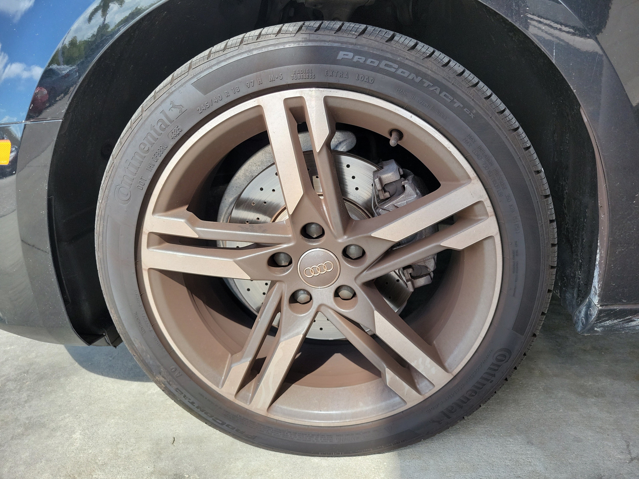 Audi A4 2.0T Ultra Premium