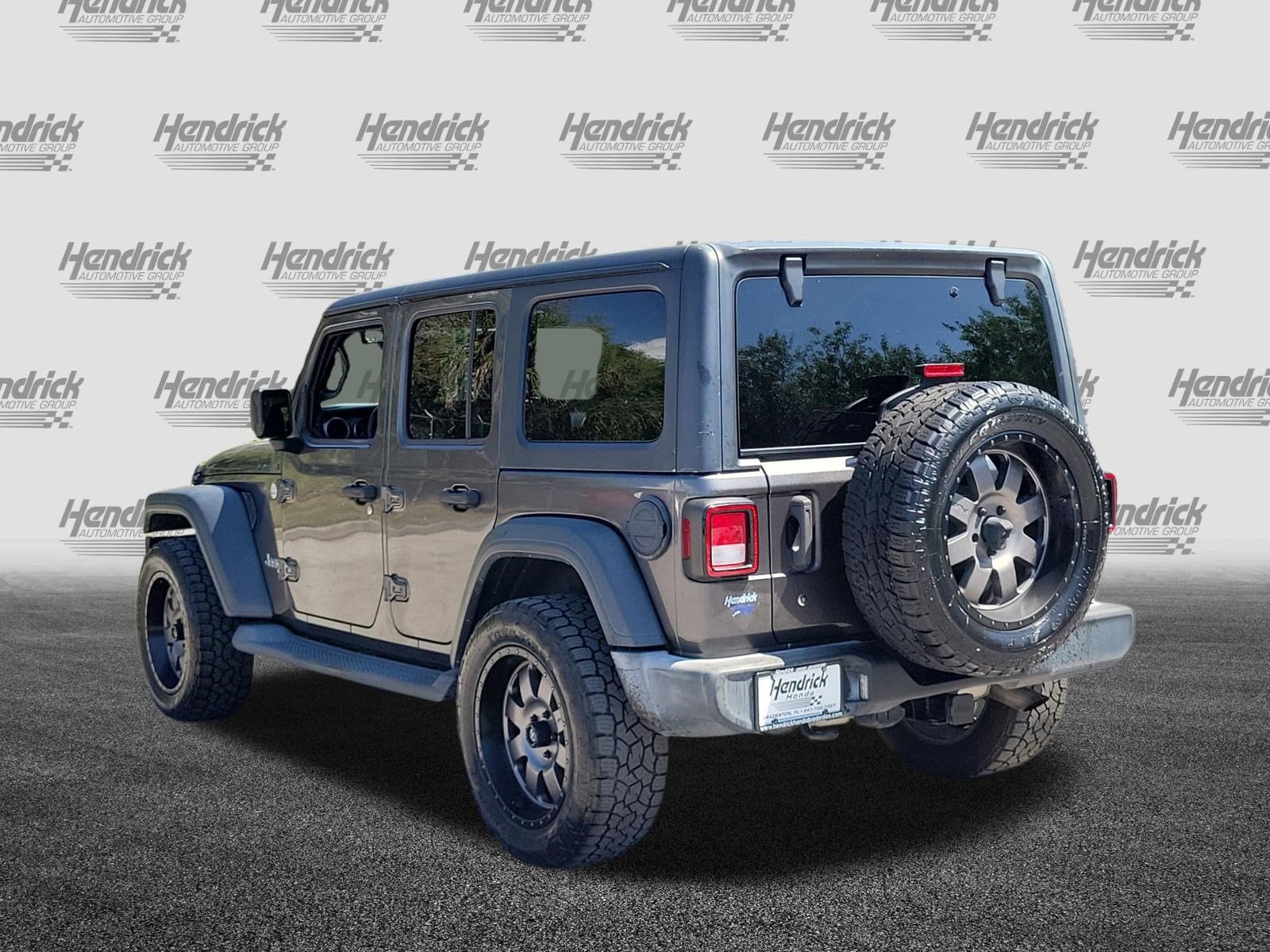 2018 Jeep Wrangler Unlimited Sport 4x4 photo 3