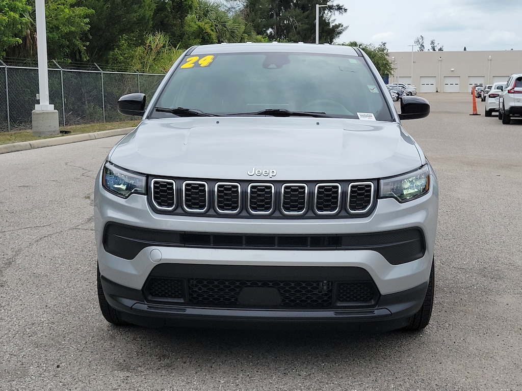 Used 2024 Jeep Compass Sport SUV