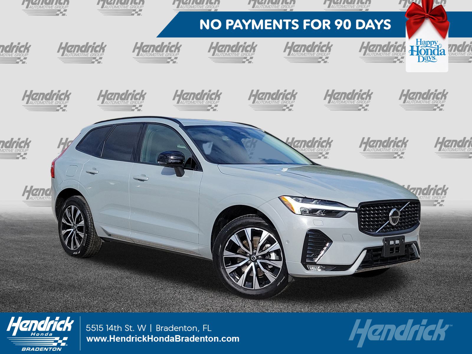 2025 Volvo XC60 Plus's photo