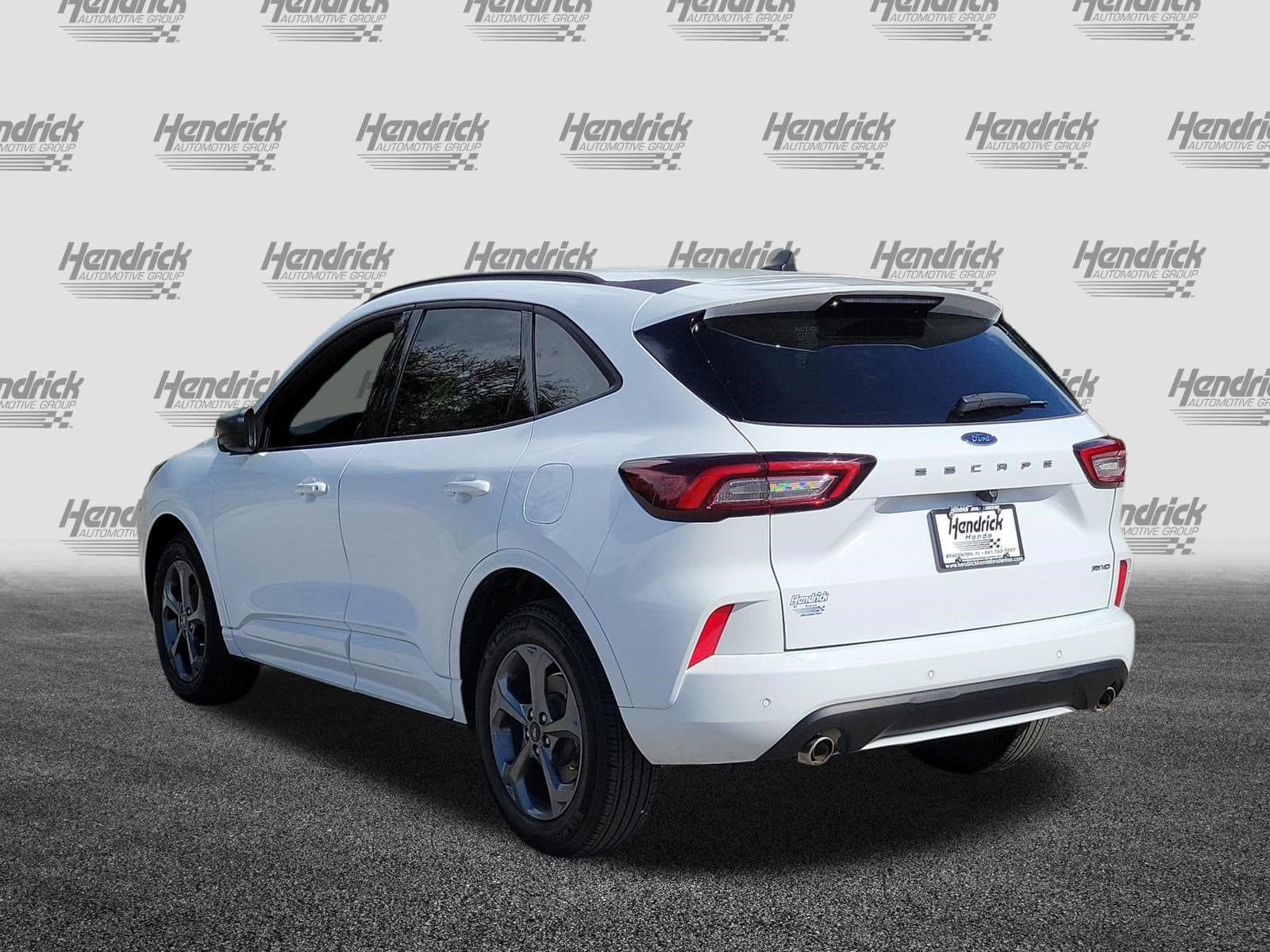 2023 Ford Escape ST-Line photo 3