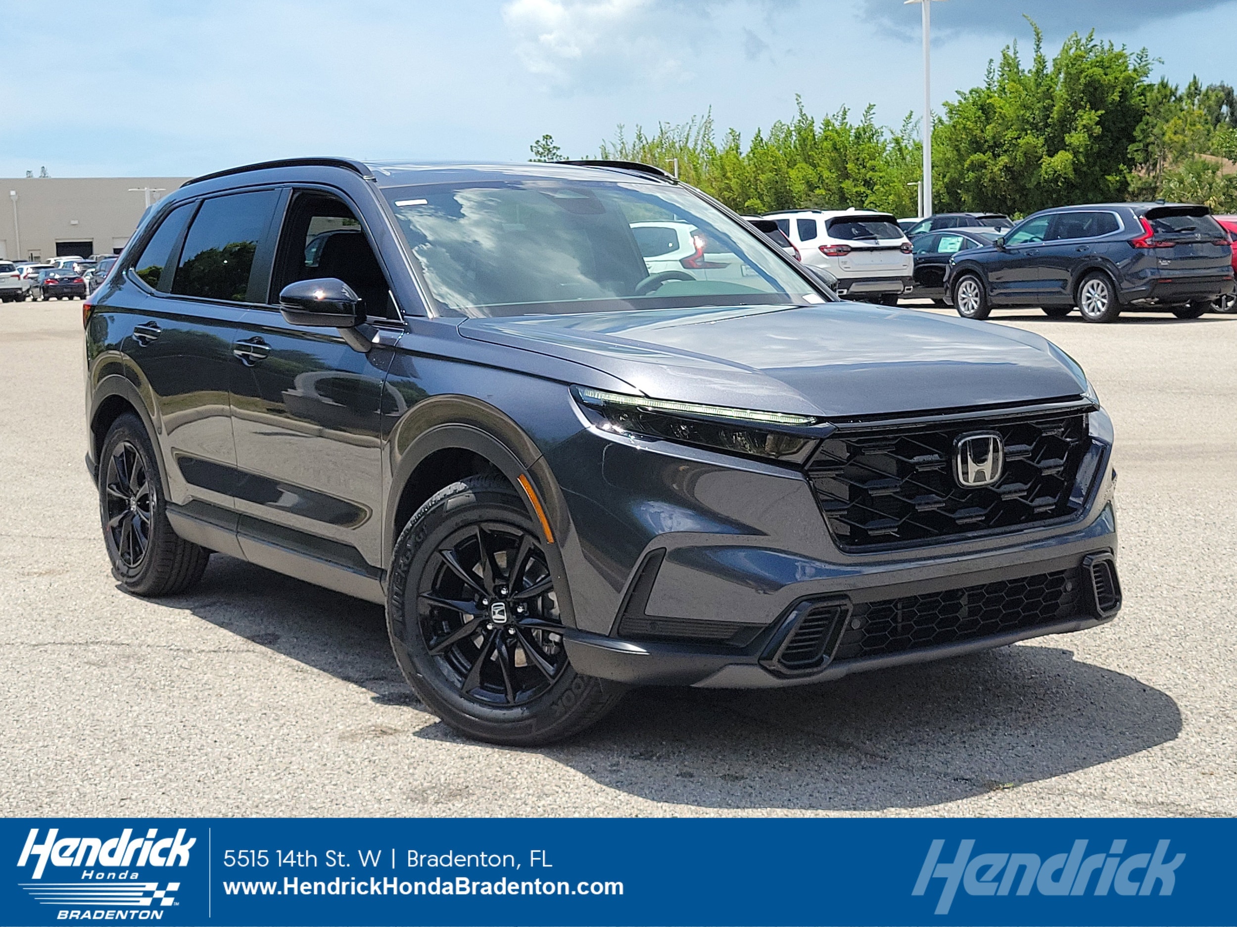 2026 Honda CR-V Hybrid Sport-L 2WD's photo