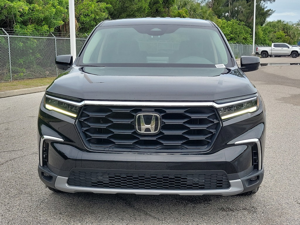 Certified 2023 Honda Pilot EX-L 8 Passenger SUV