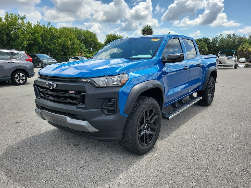 Used 2024 Chevrolet Colorado Trail Boss Truck Crew Cab