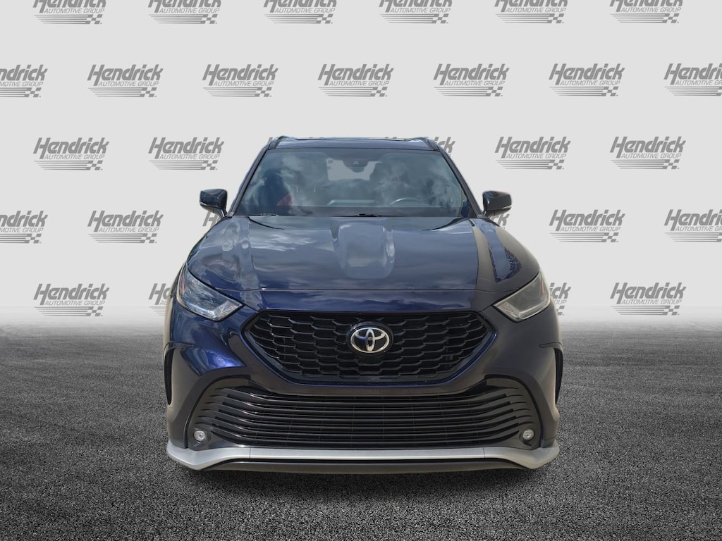 Used 2022 Toyota Highlander XSE SUV