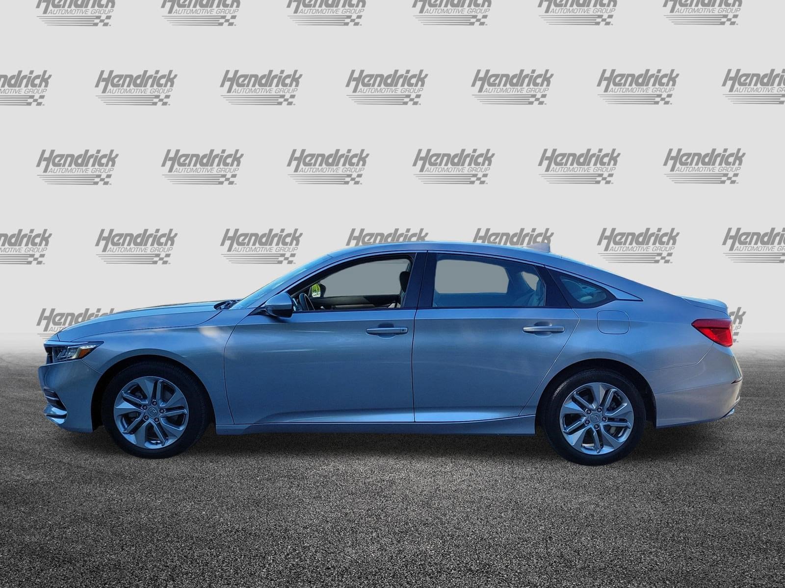 2020 Honda Accord LX 1.5T photo 6