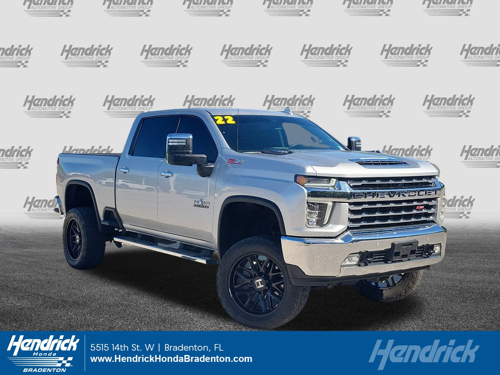 2022 Chevrolet Silverado HD LTZ's photo