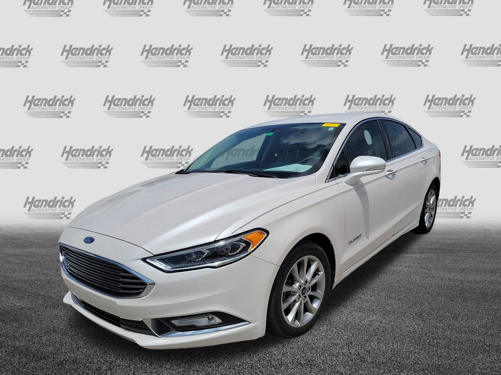 2017 Ford Fusion Hybrid SE photo 5