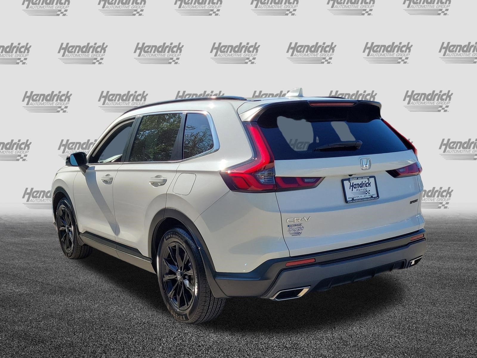 2023 Honda CR-V Hybrid Sport photo 3