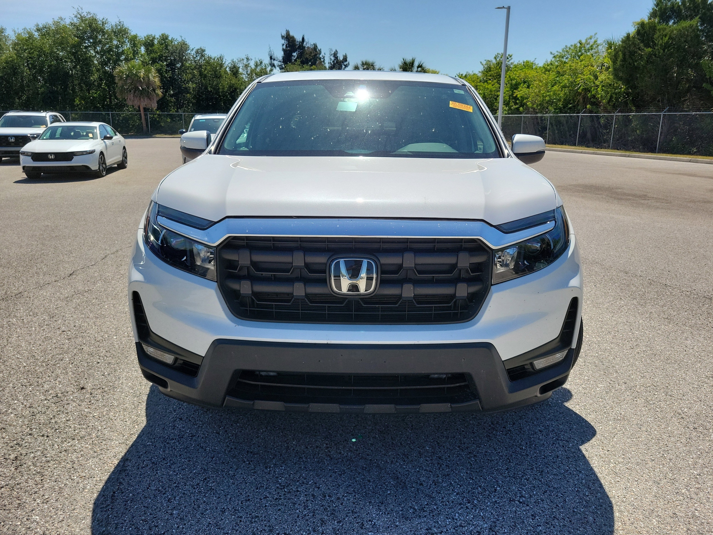 2024 Honda Ridgeline RTL photo 2