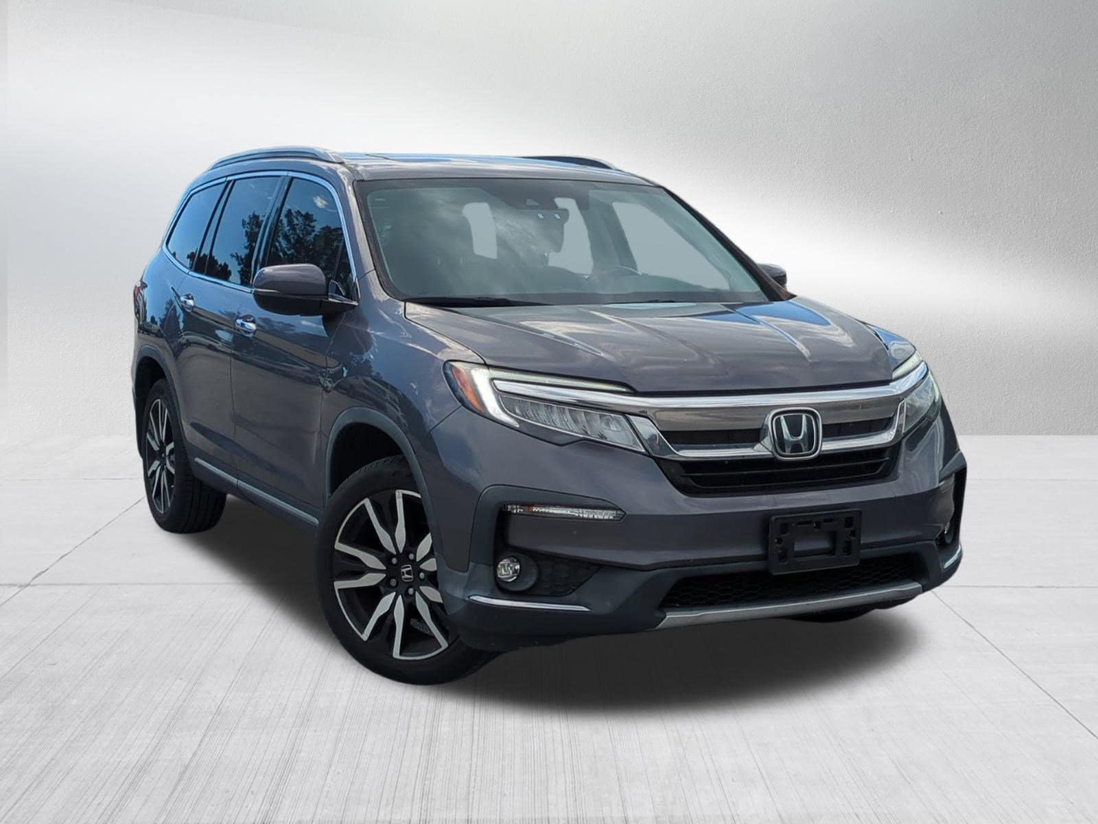 Used 2021 Honda Pilot Touring with VIN 5FNYF5H92MB005693 for sale in Bradenton, FL