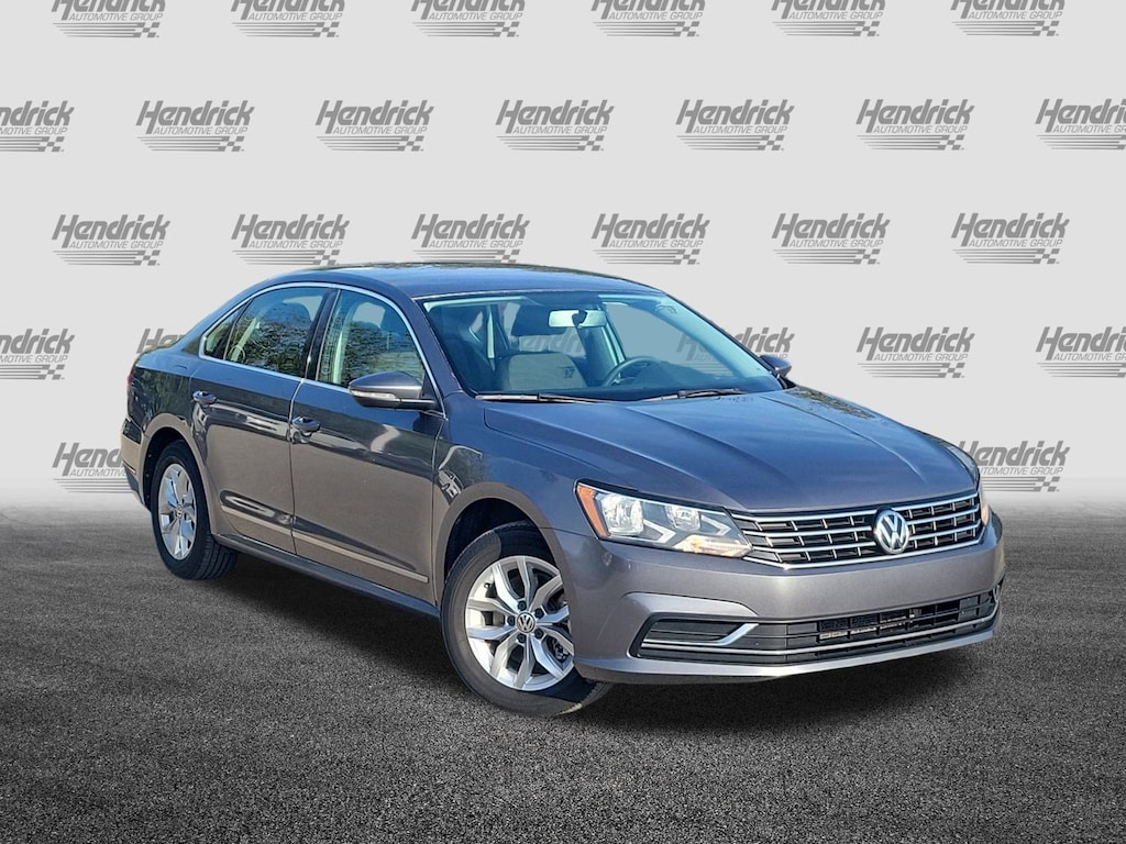 Used 2016 Volkswagen Passat 1.8T S w/PZEV Sedan