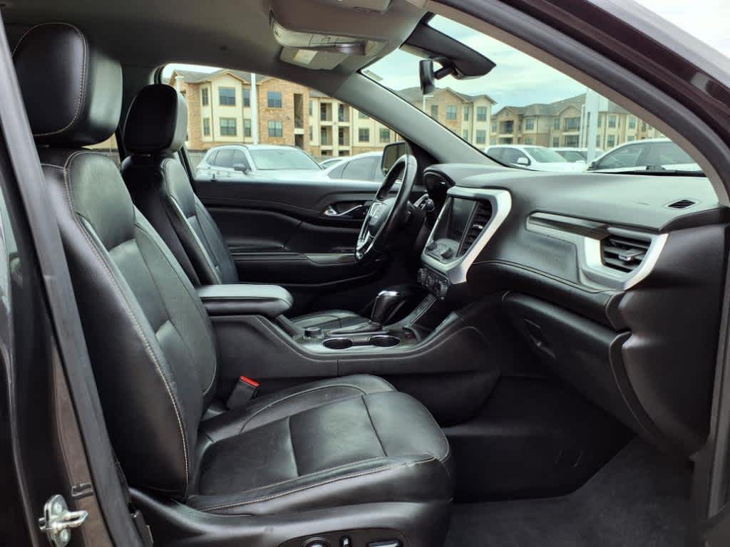 Thumbnail: 2019 GMC Acadia - 14