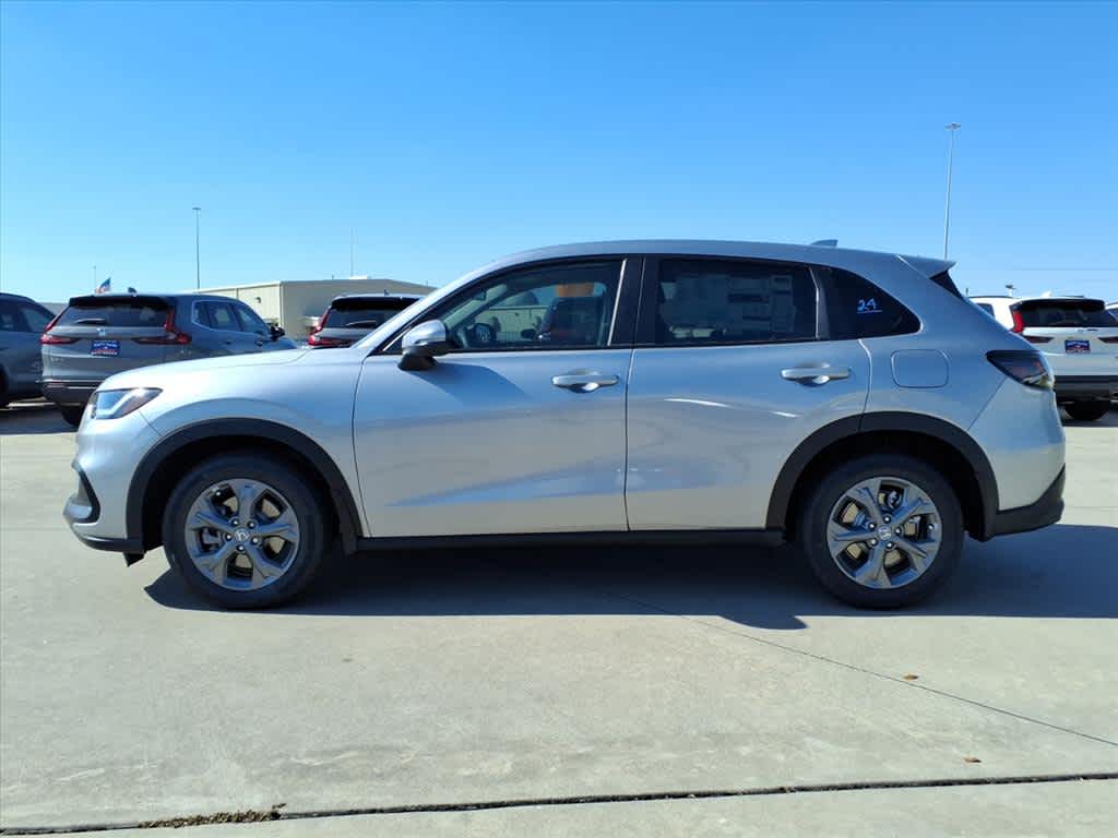 Thumbnail: 2026 Honda HR-V - 3