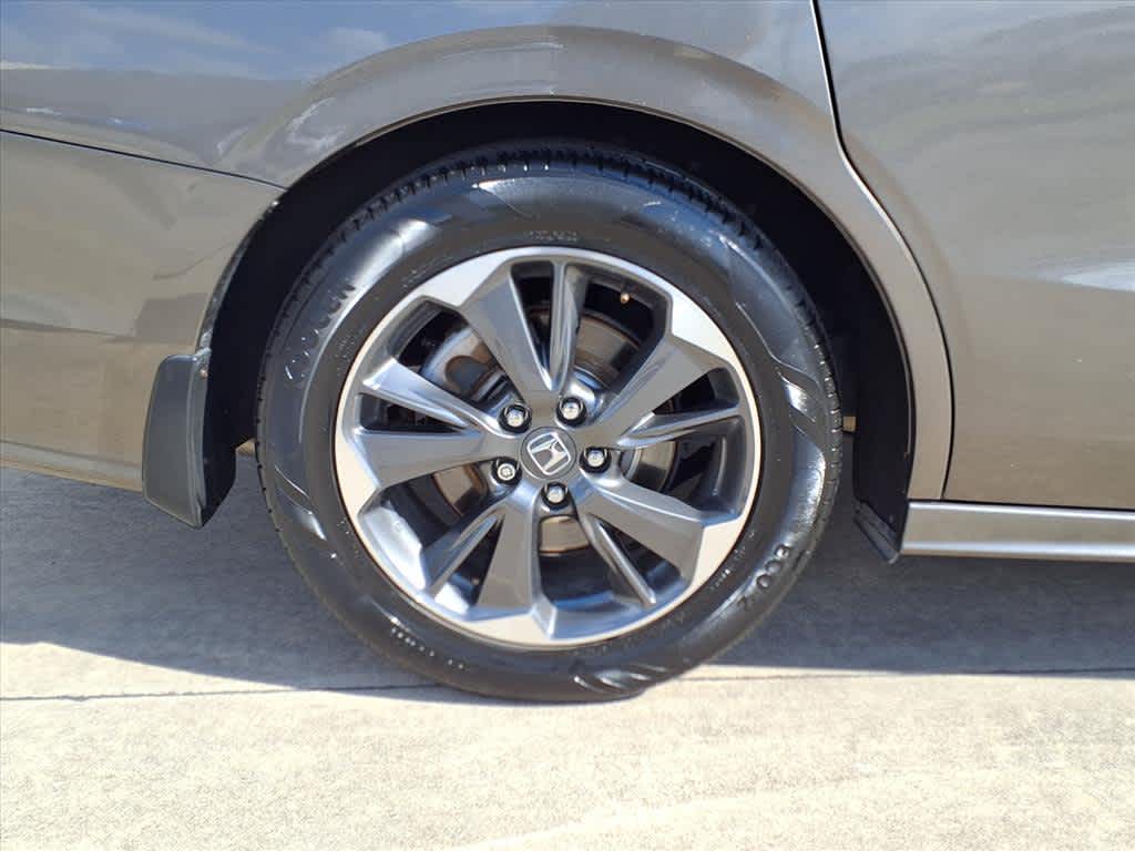 Thumbnail: 2022 Honda Odyssey - 8