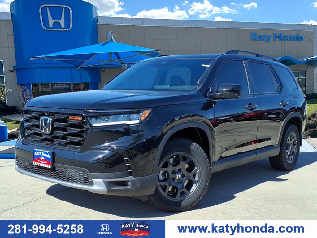 Thumbnail: 2025 Honda Pilot - 1