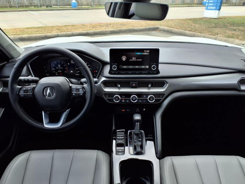 Thumbnail: 2025 Acura Integra - 10