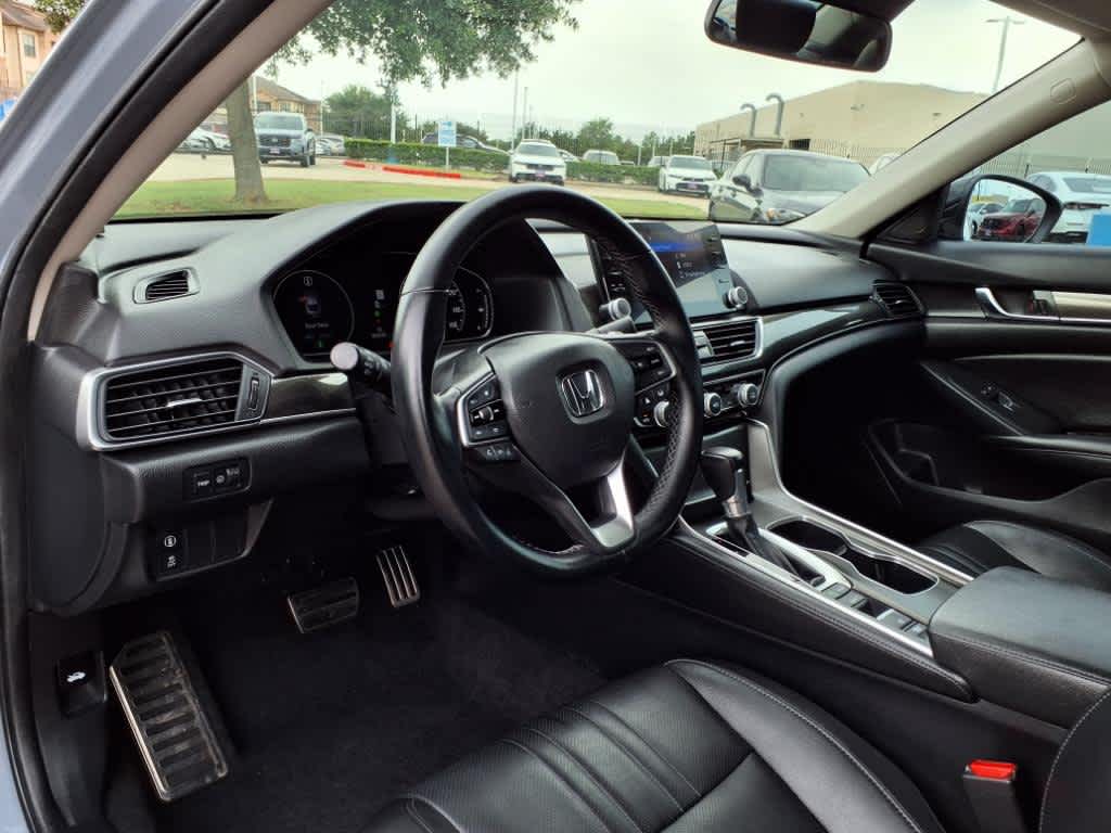 2022 Honda Accord Sport 2