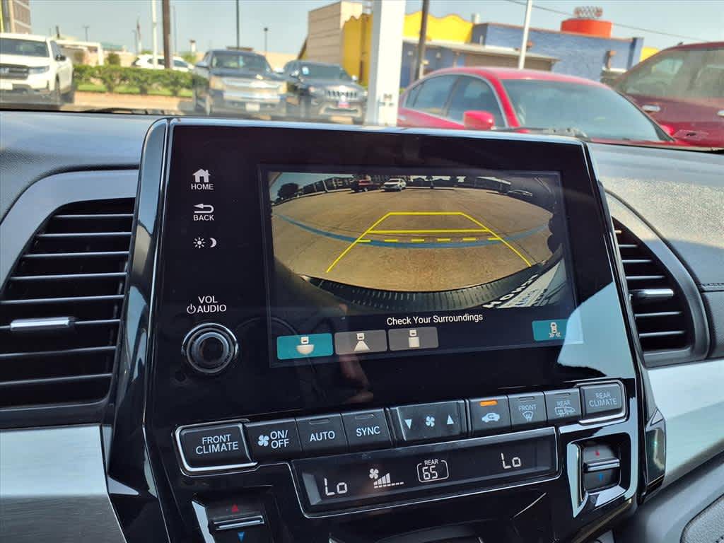 Thumbnail: 2018 Honda Odyssey - 23